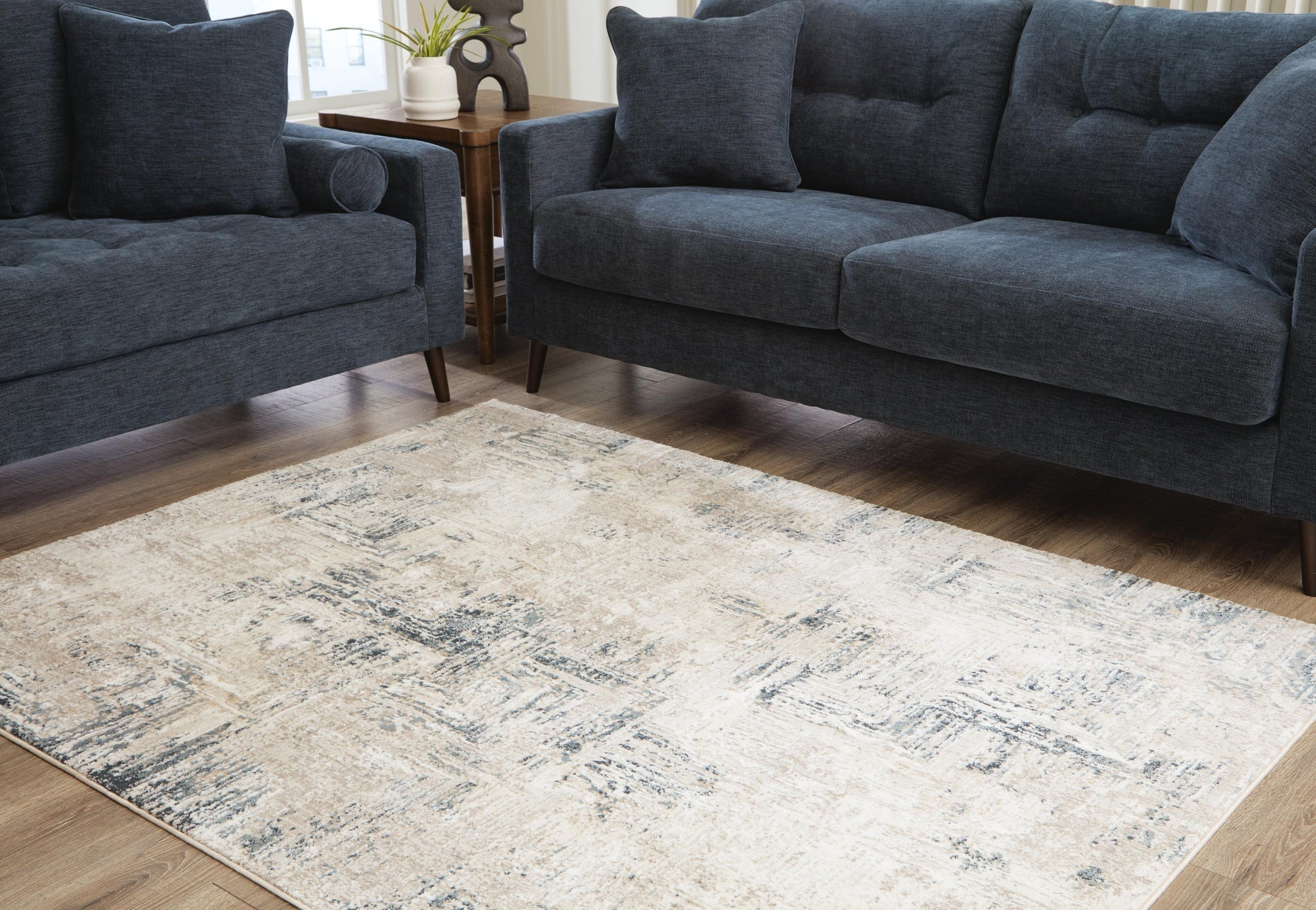 Gentor 8' x 10' Rug