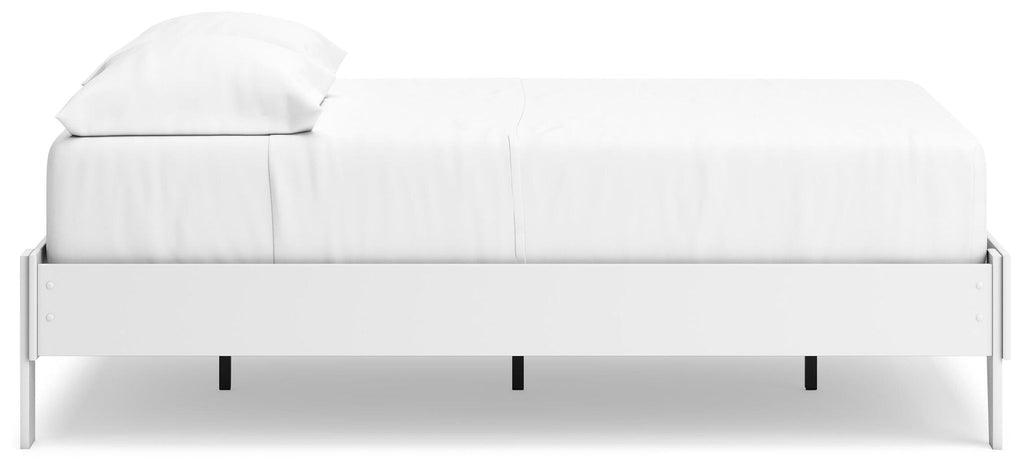 Hallityn Platform Bed