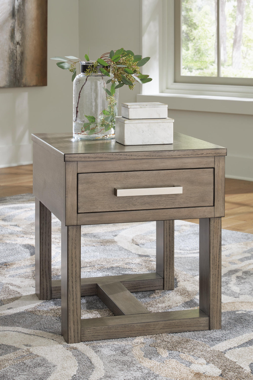 Loyaska End Table (Brown/Beige)