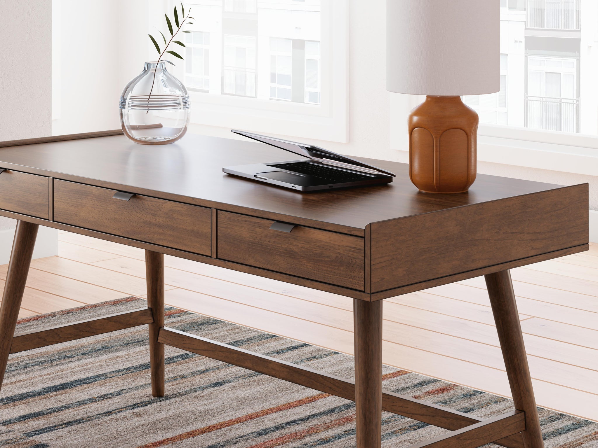Lyncott 60" Home Office Desk