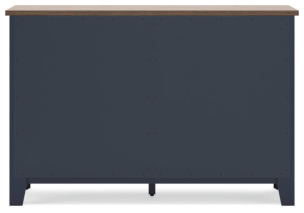 Landocken Dresser