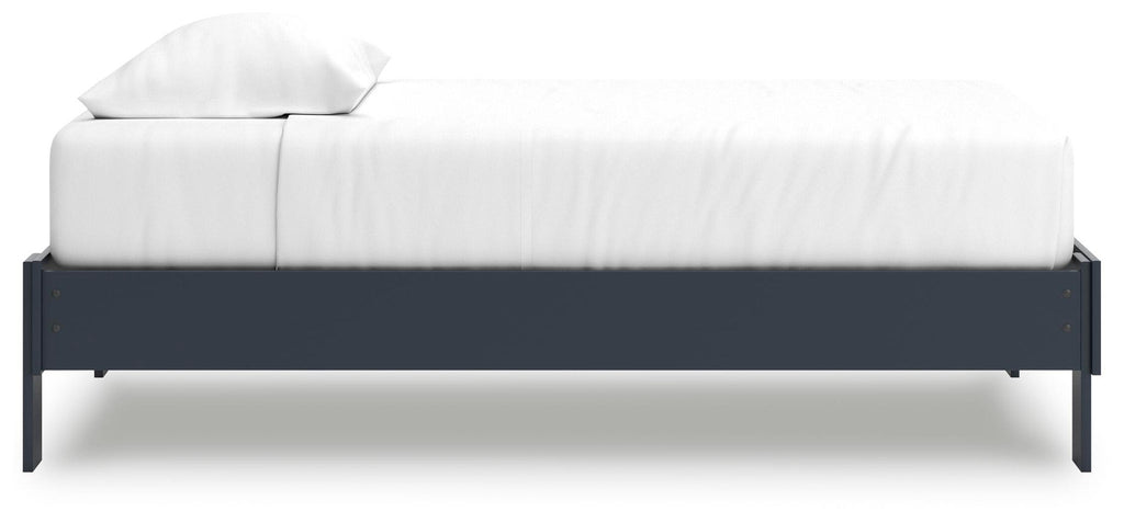 Simmenfort Platform Bed