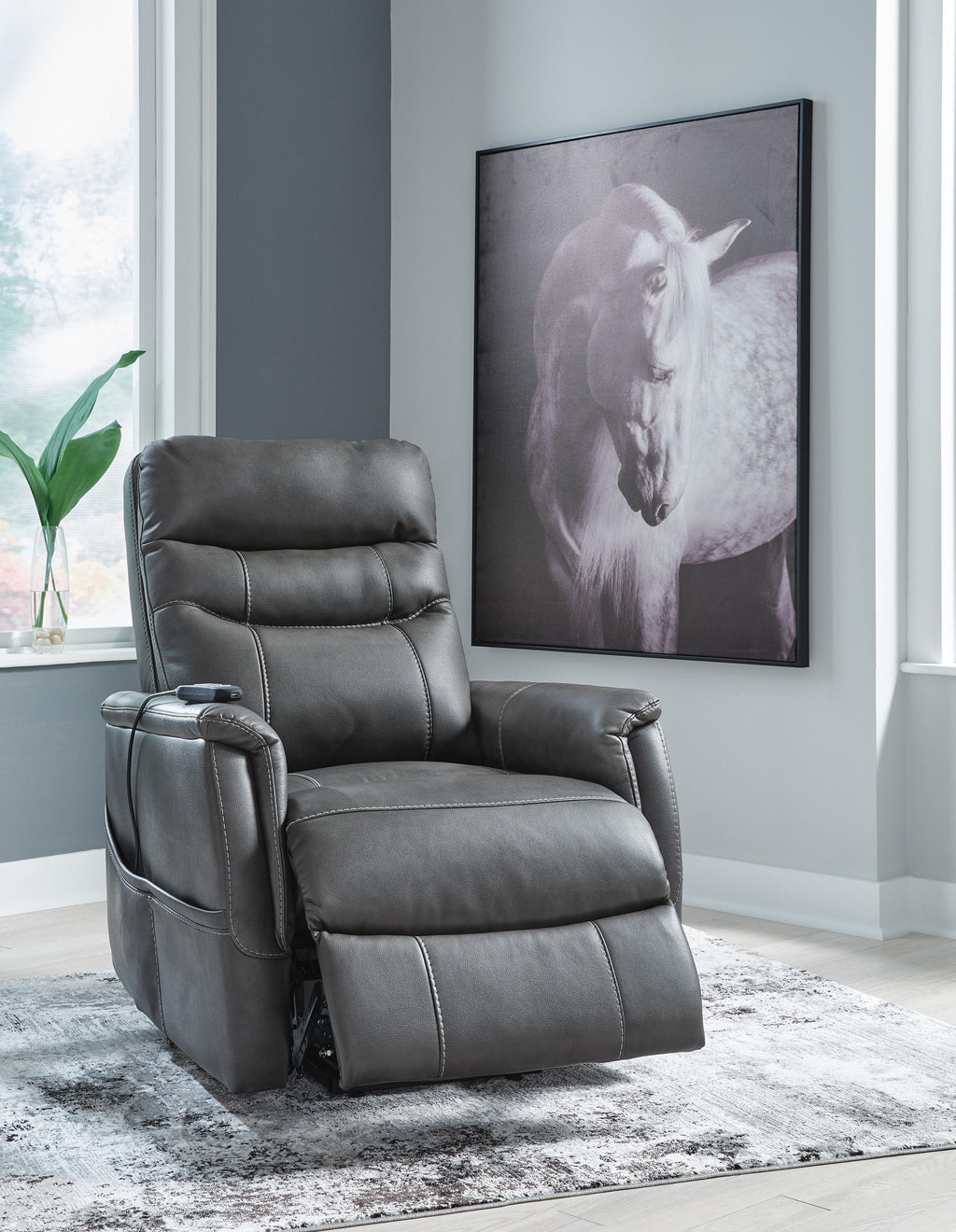 Strawbill Power Lift Recliner (Blue)