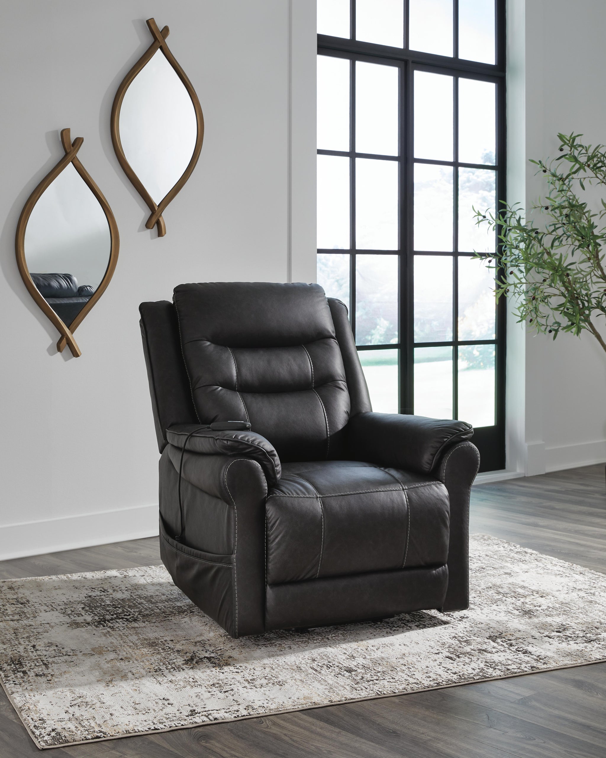 Oatman Power Lift Recliner (Black/Gray)