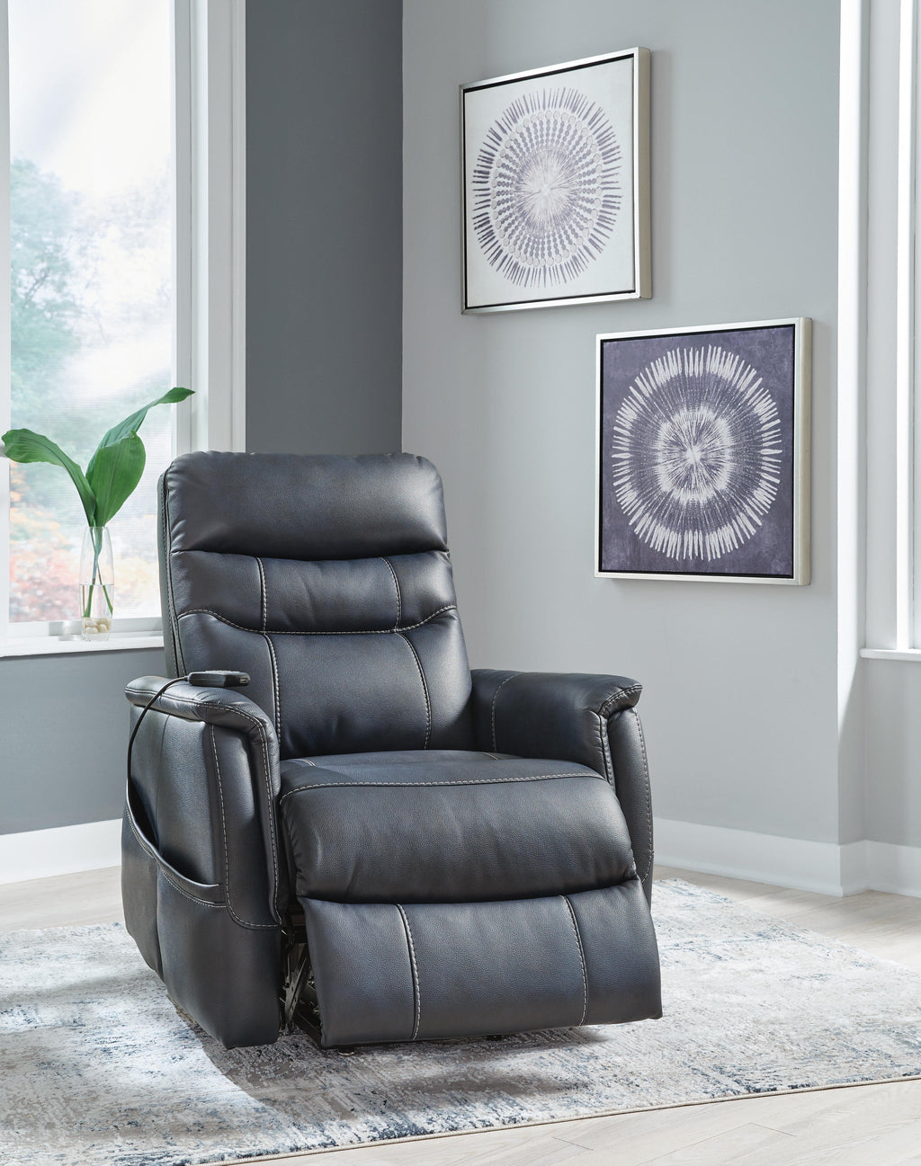 Strawbill Power Lift Recliner (Blue)