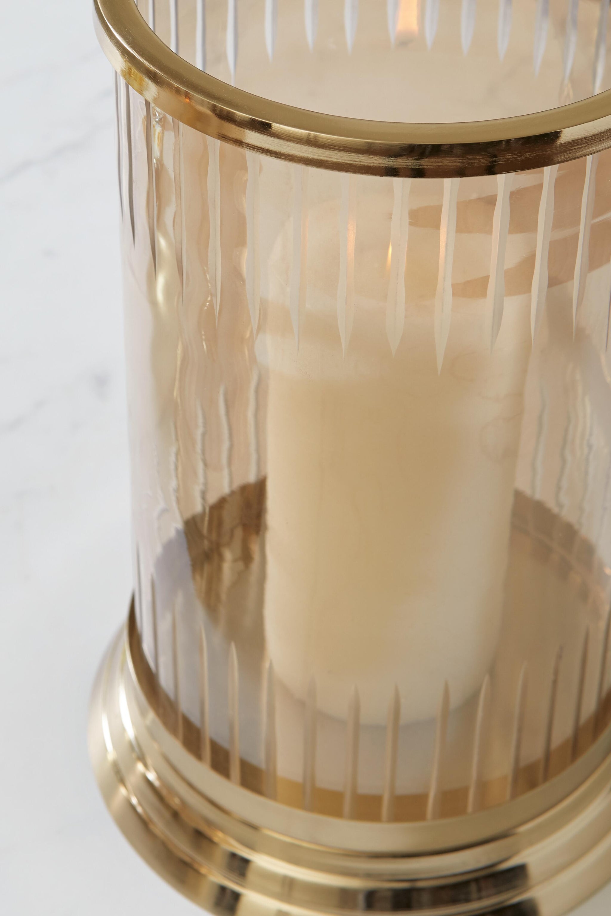 Aavinson Candle Holder (Two-Tone)