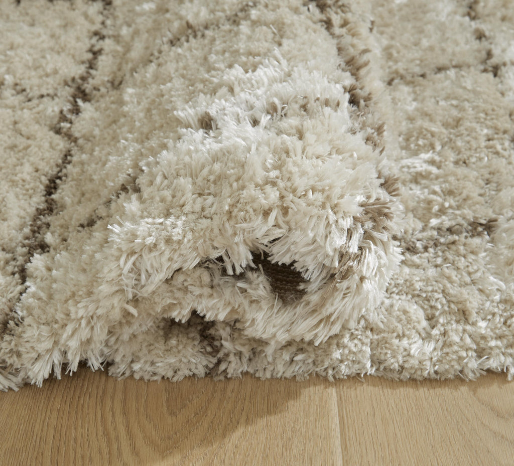 Wrenlow 5' x 7' Rug (Brown/Beige)