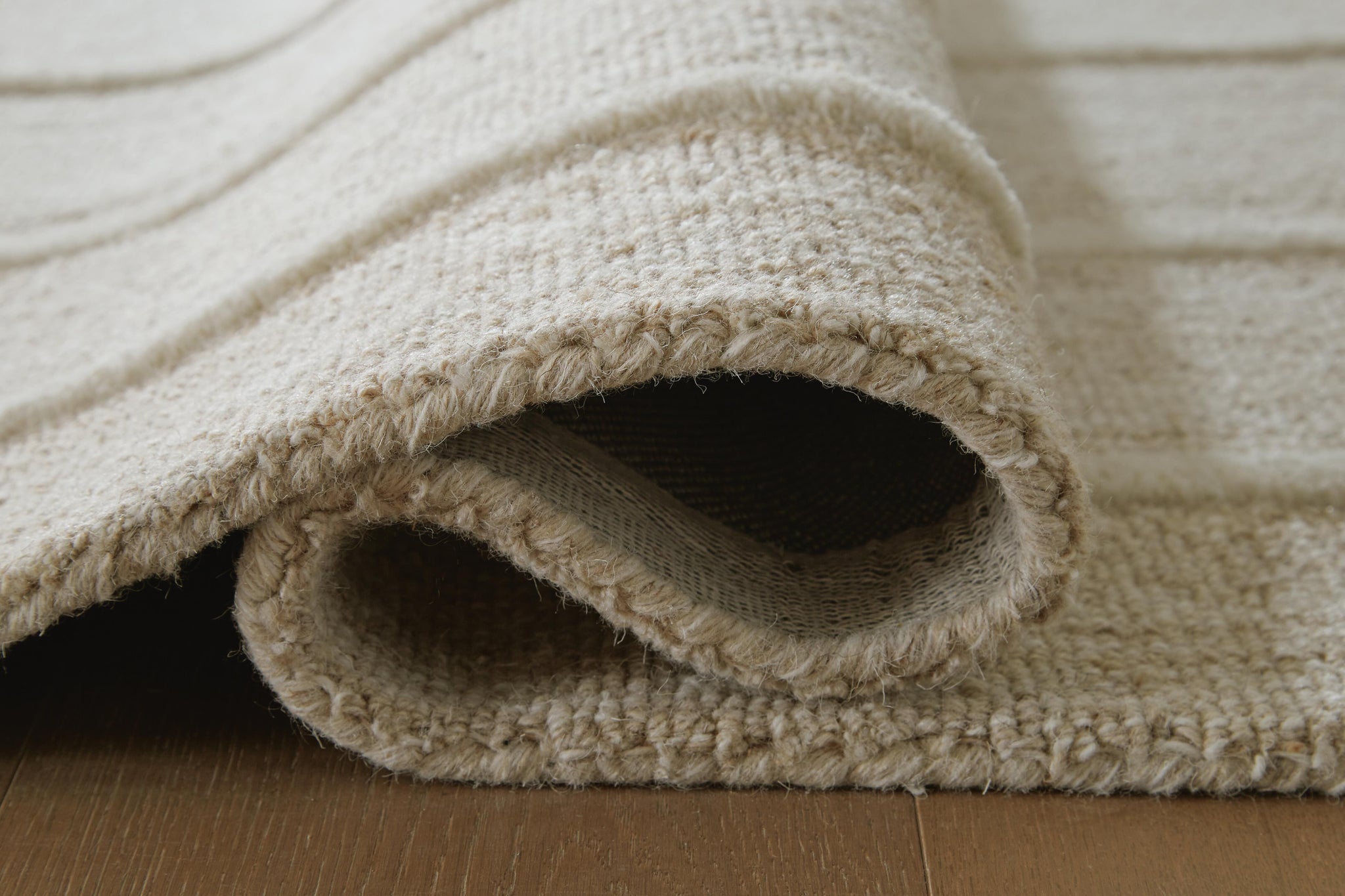 Teelgan Large Rug