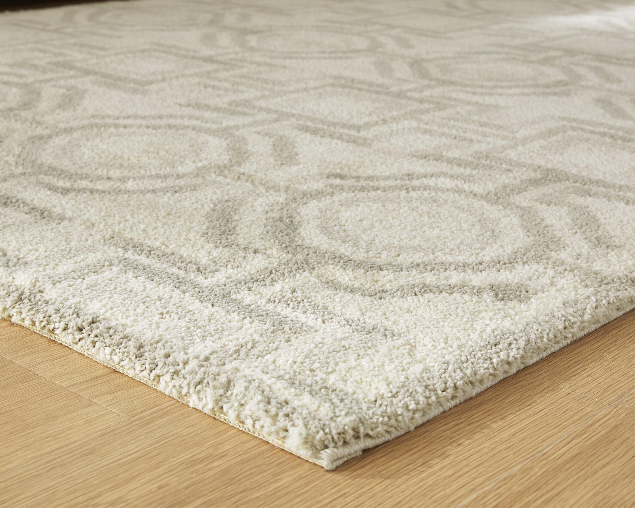 Maconville Large Rug