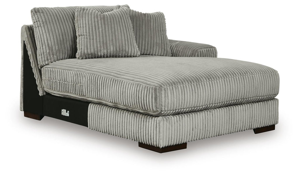 Lindyn 3-Piece Sectional with Double Chaise