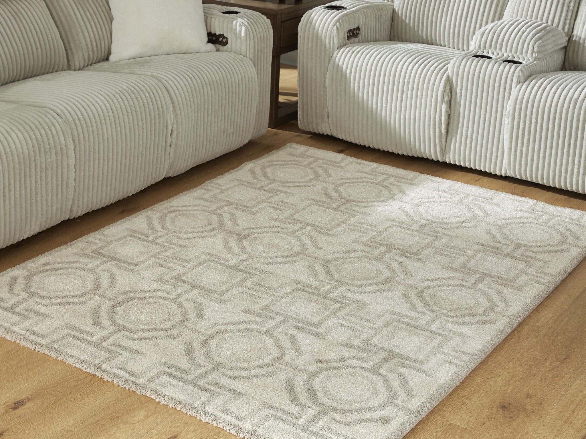 Maconville Large Rug