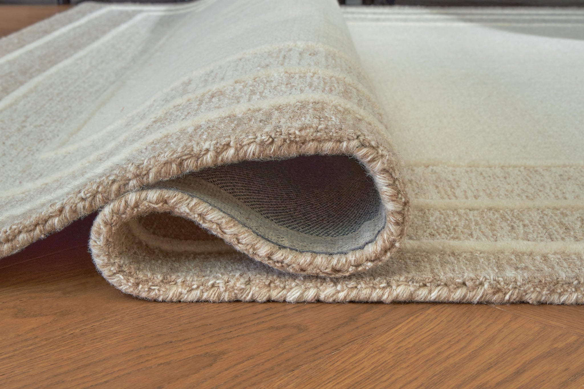 Teelgan Extra Large Rug