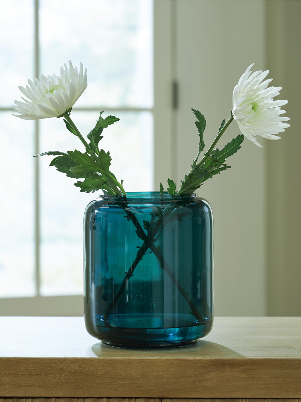Inisland Vase 2