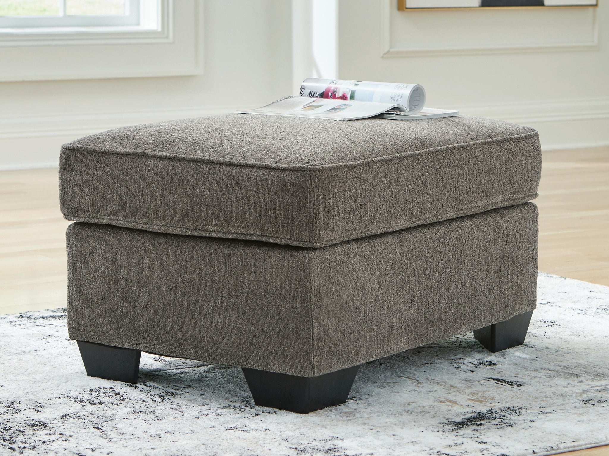 Olten Ottoman (Black/Gray)