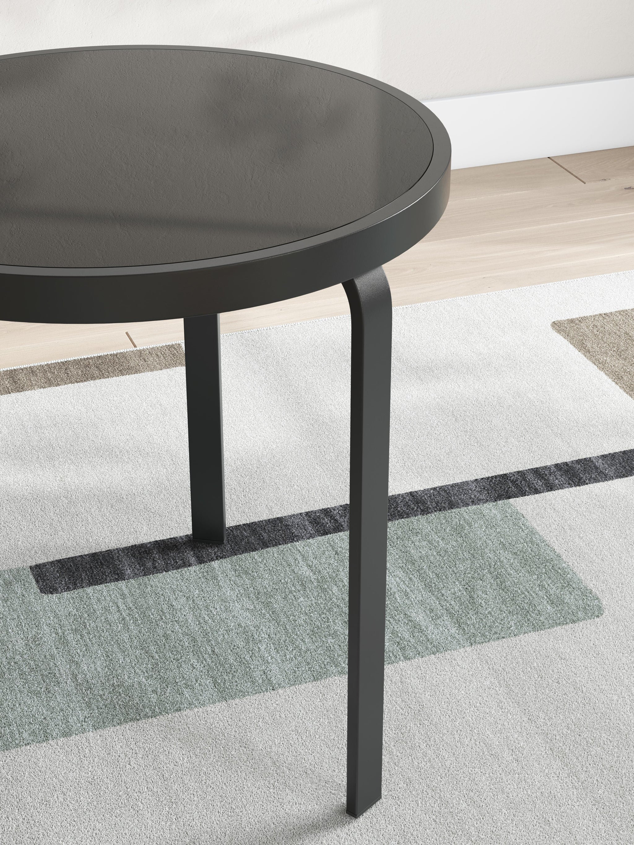 Dorylin Table (Set of 3)