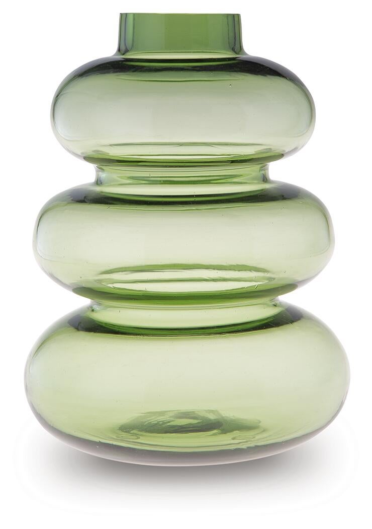 Renethorne Vase 2