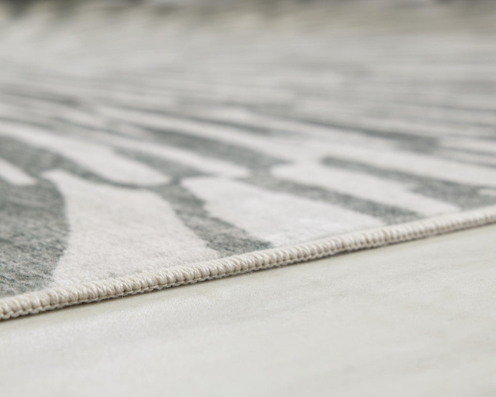 Verland Washable 5' x 7' Area Rug
