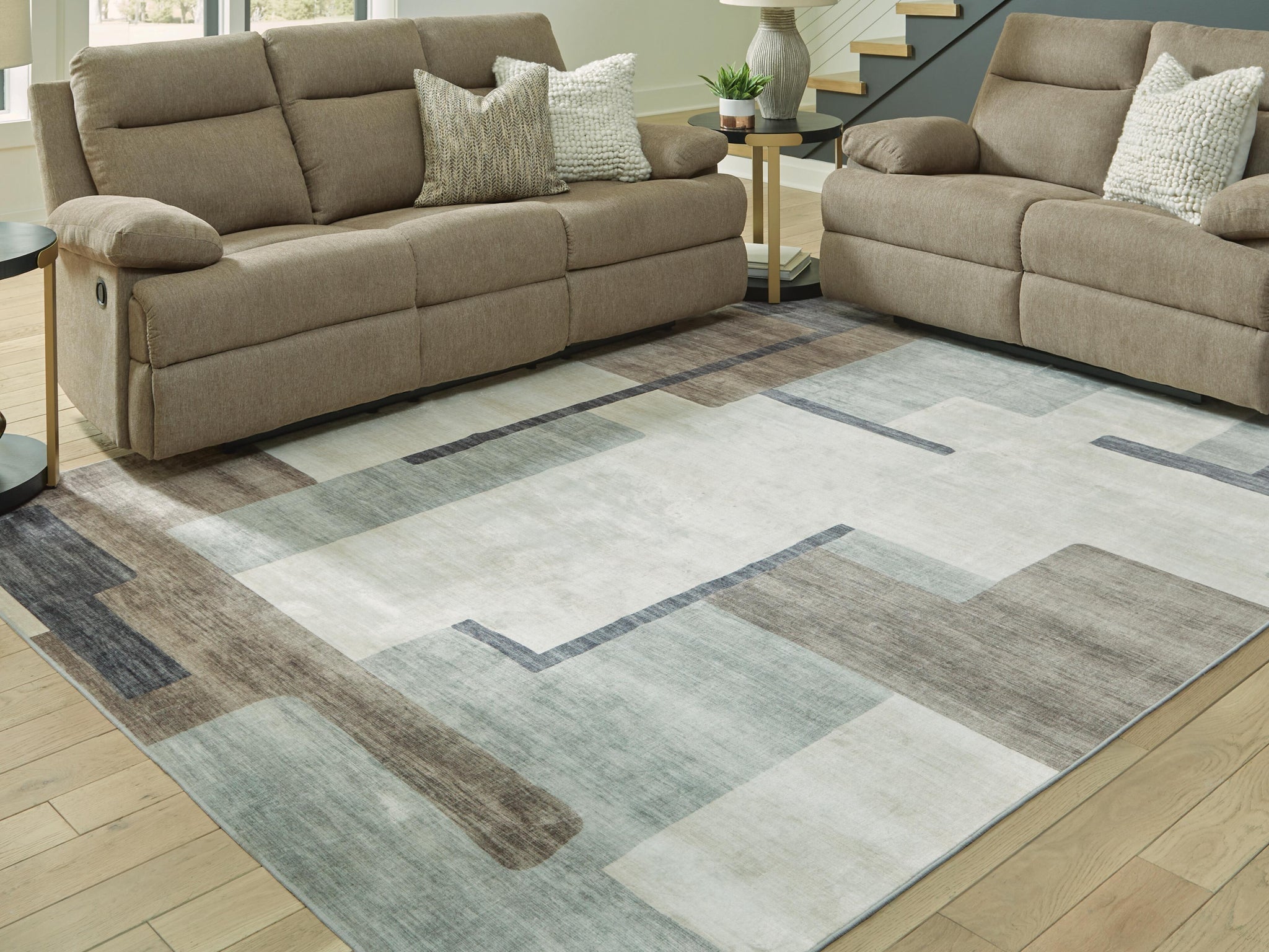 Larkport Washable 5' x 7' Area Rug