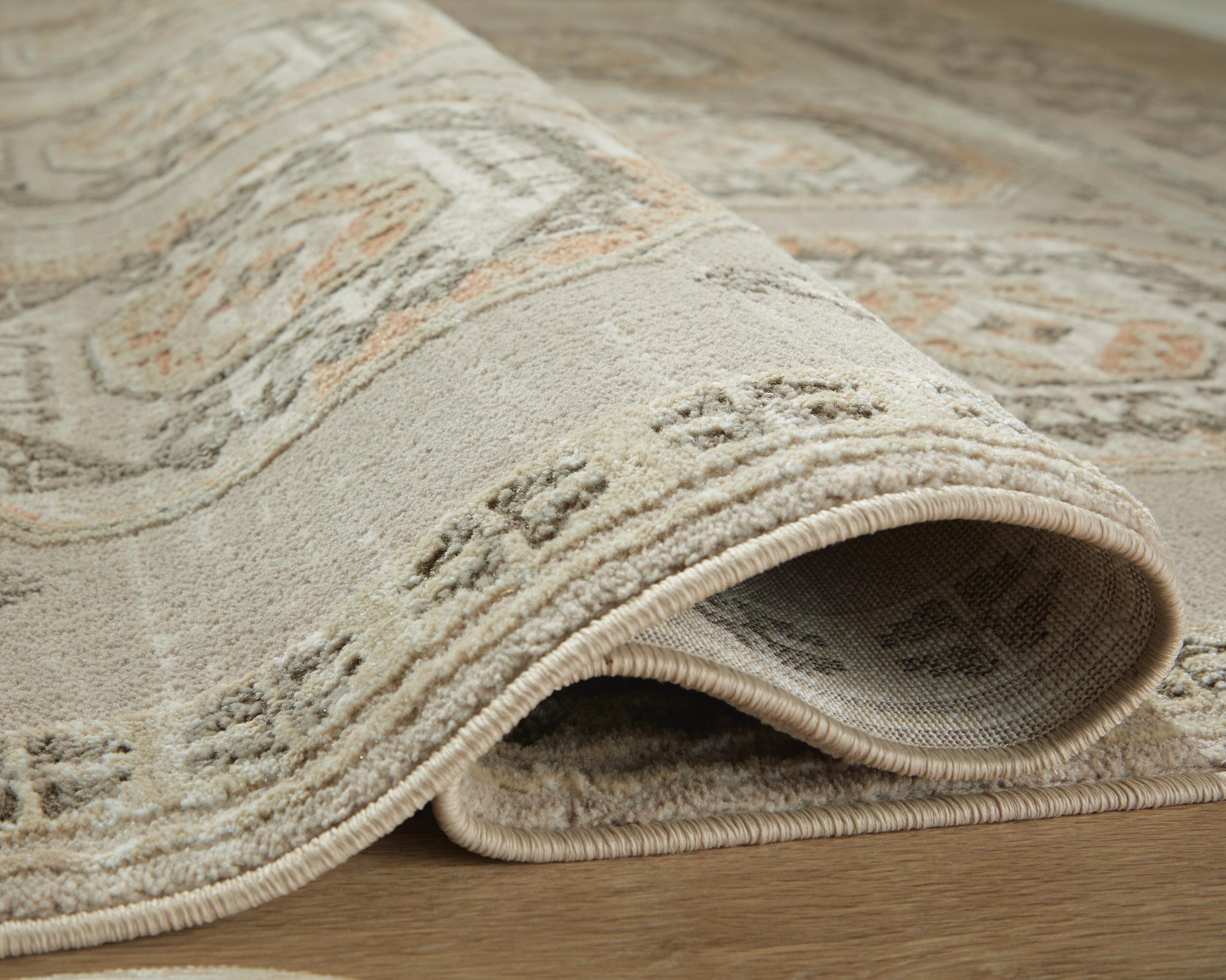 Bachby 5'3" x 7' Area Rug