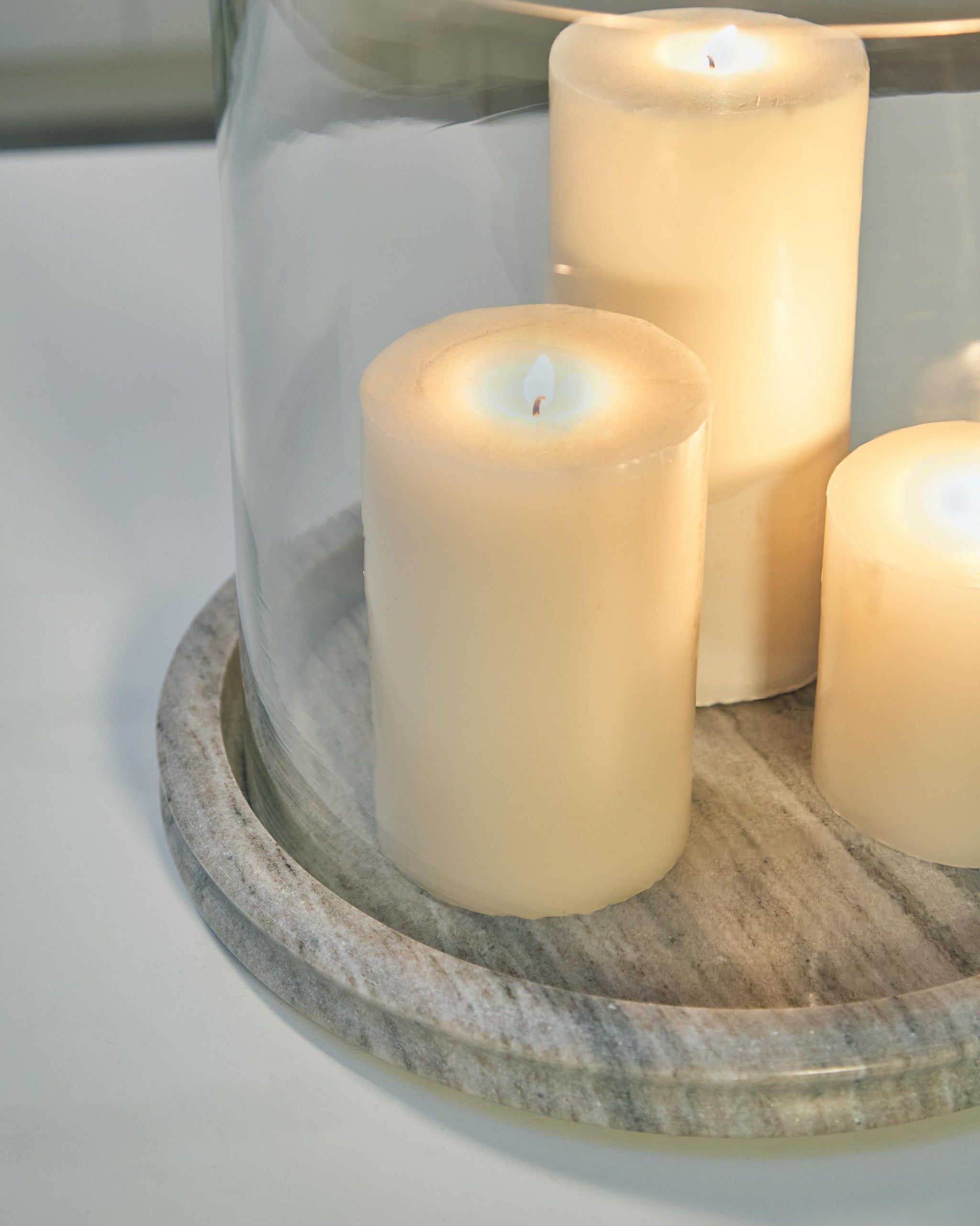 Saskia Candle Holder 2