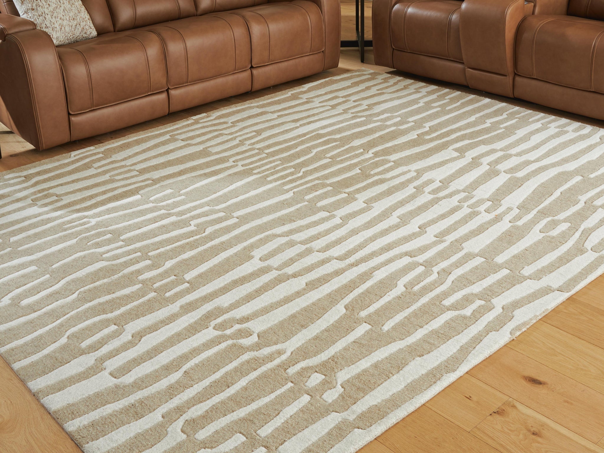 Corrbell 5' x 7' Area Rug