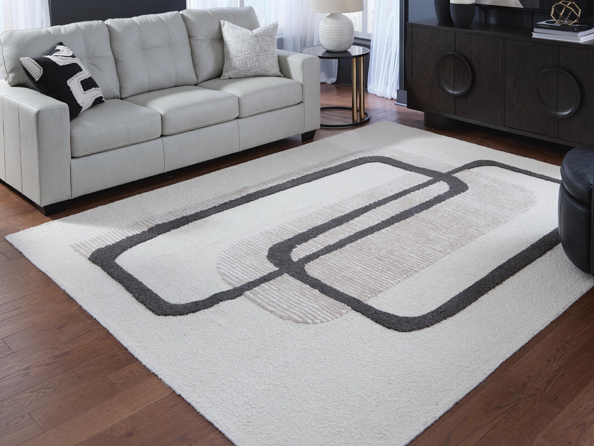Davismour 5' x 7' Area Rug