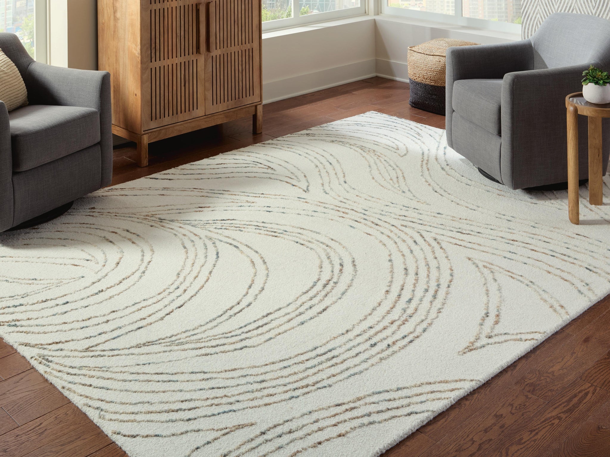 Deenbury 5' x 7' Area Rug