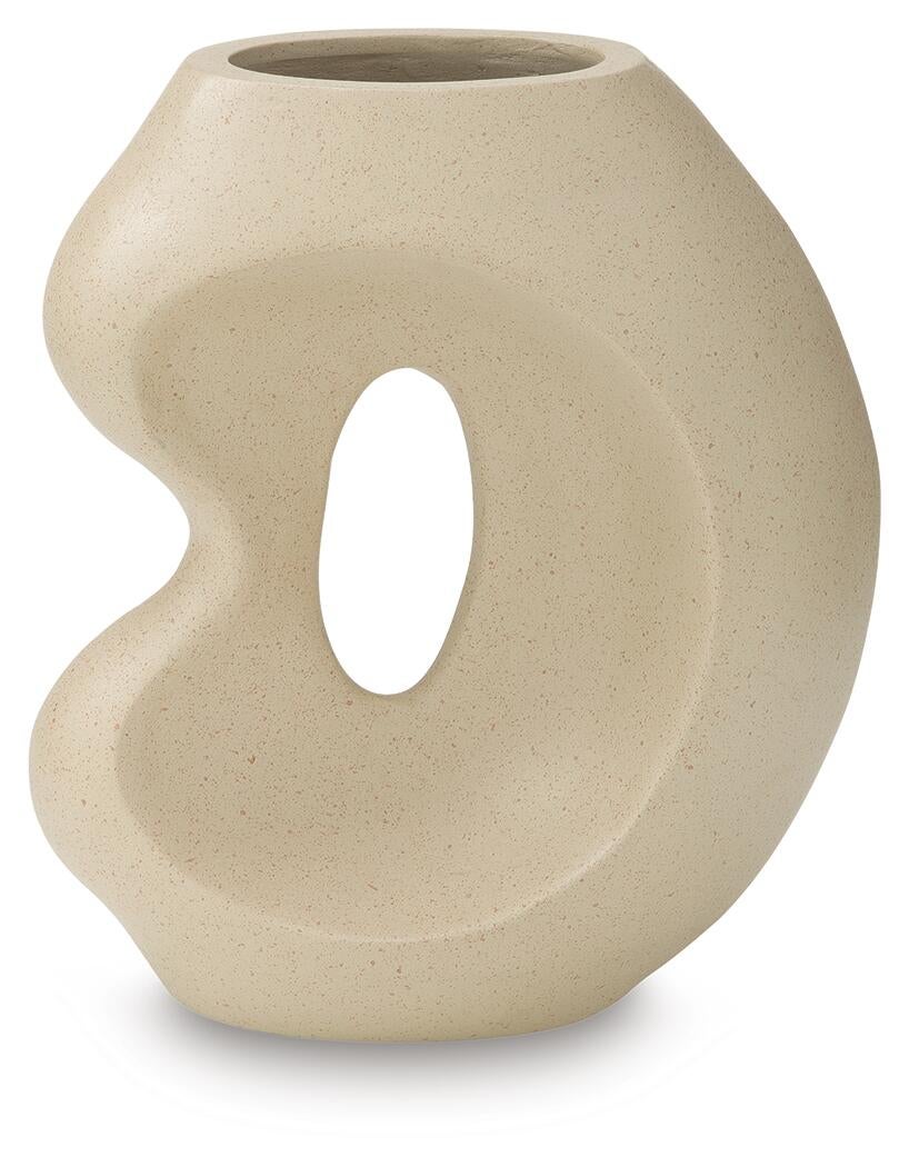Odion Vase 2