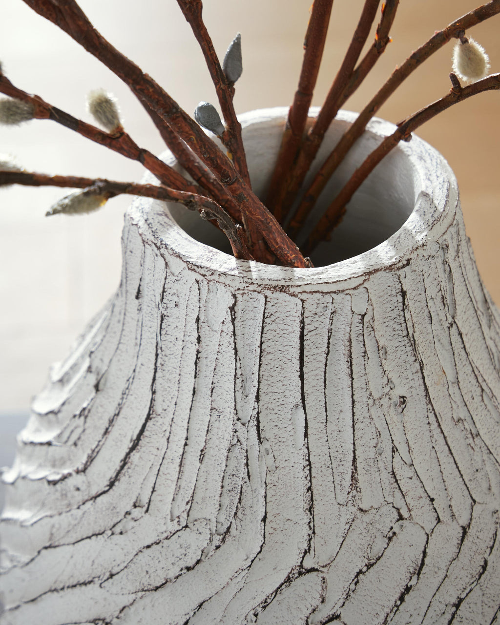 Shelvie Vase 2