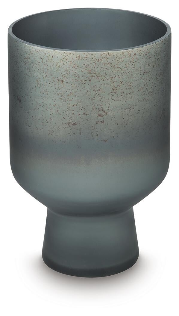 Pennmore Vase 2