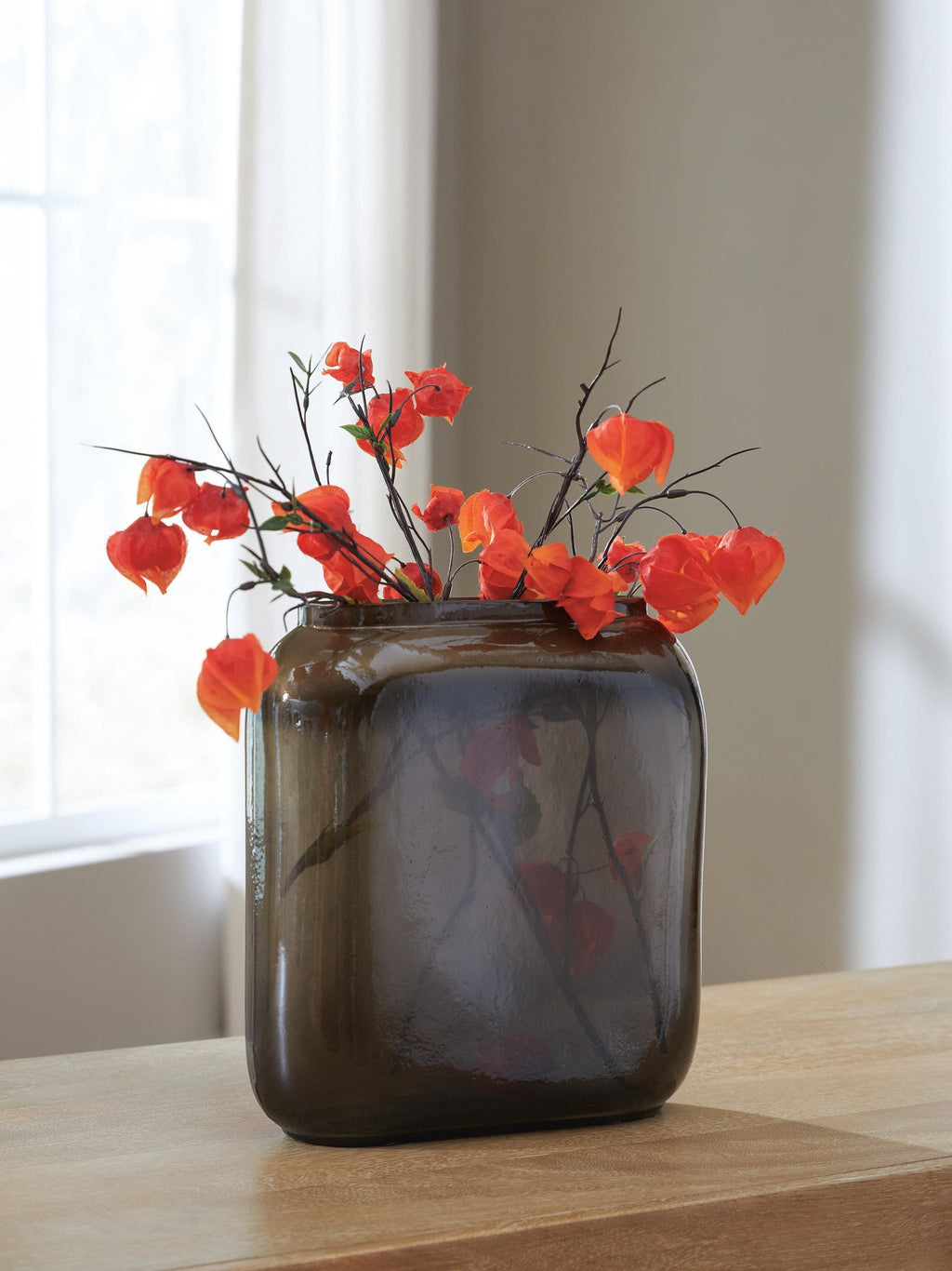Sumner Vase 3