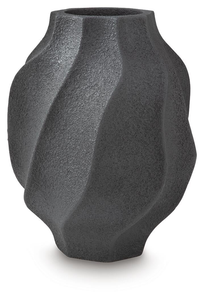 Judworth Vase 2