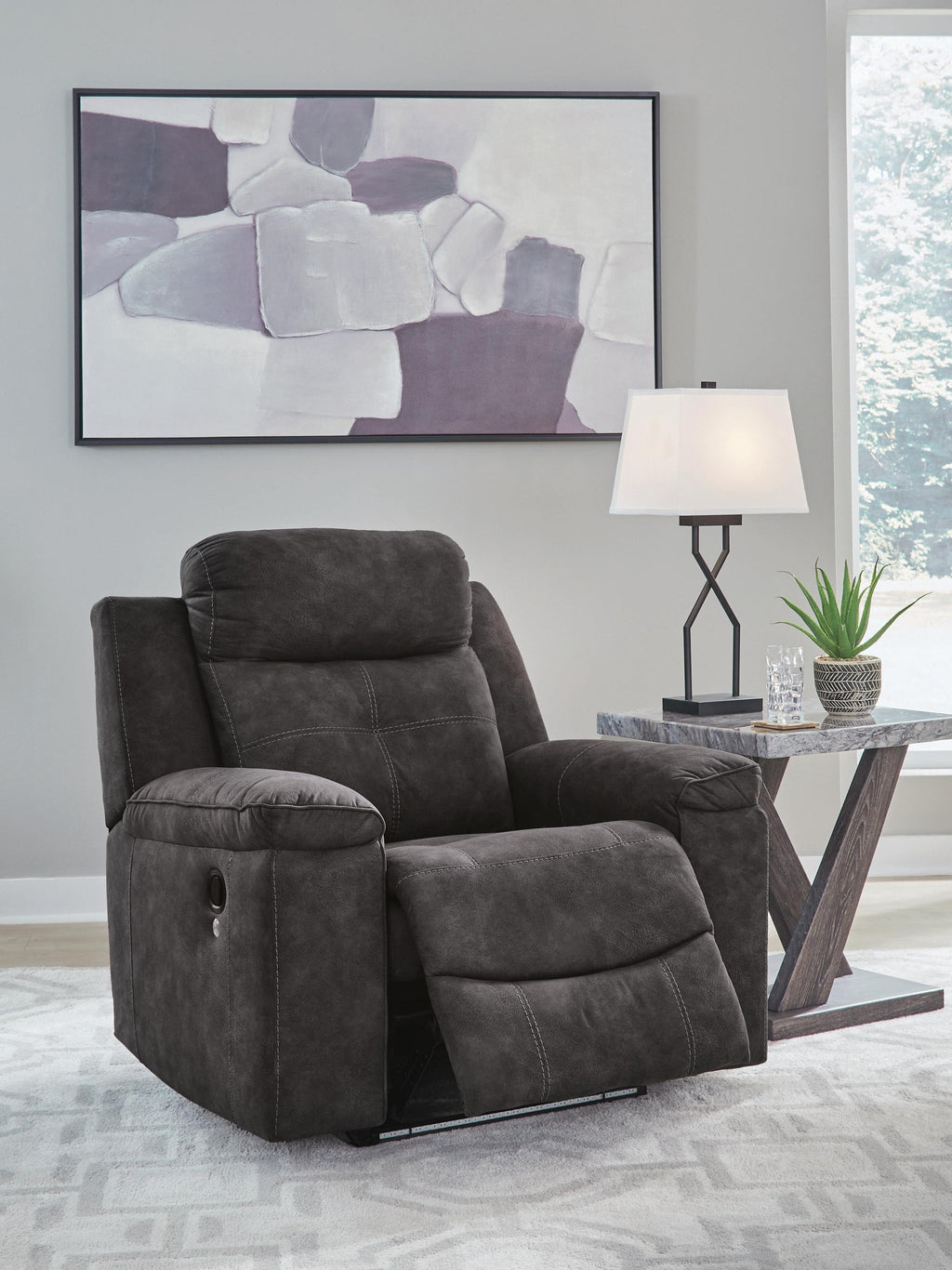 Brysonview Recliner
