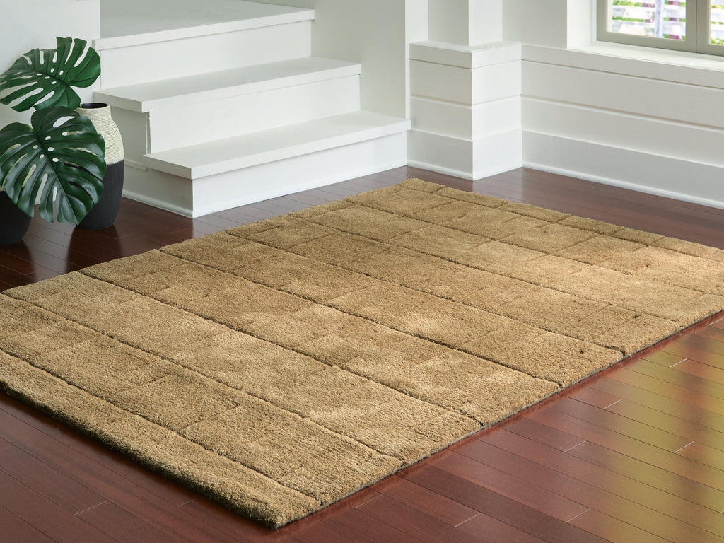 Luzmont Large Rug