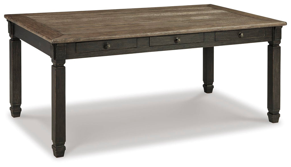 Tyler Creek Dining Table and Chairs