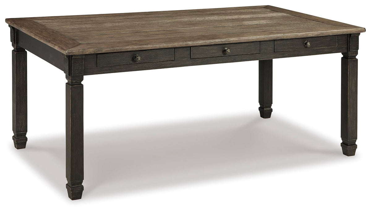 Tyler Creek Dining Table and Chairs