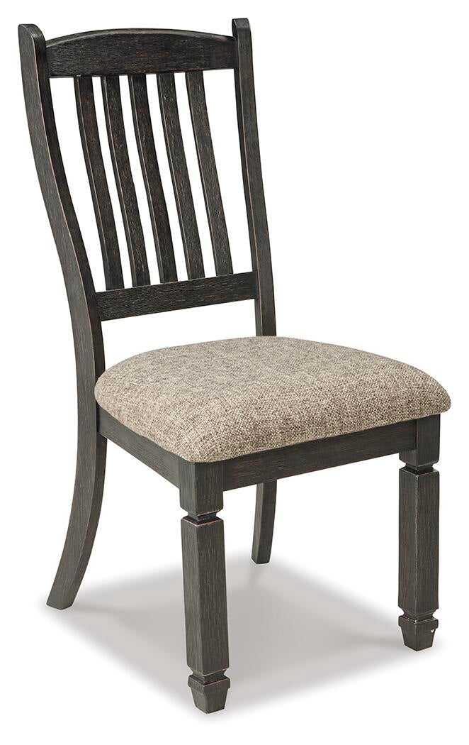 Tyler Creek Dining Table and Chairs