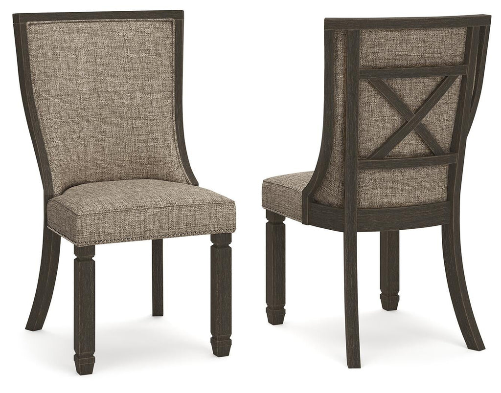 Tyler Creek Dining Table and Chairs
