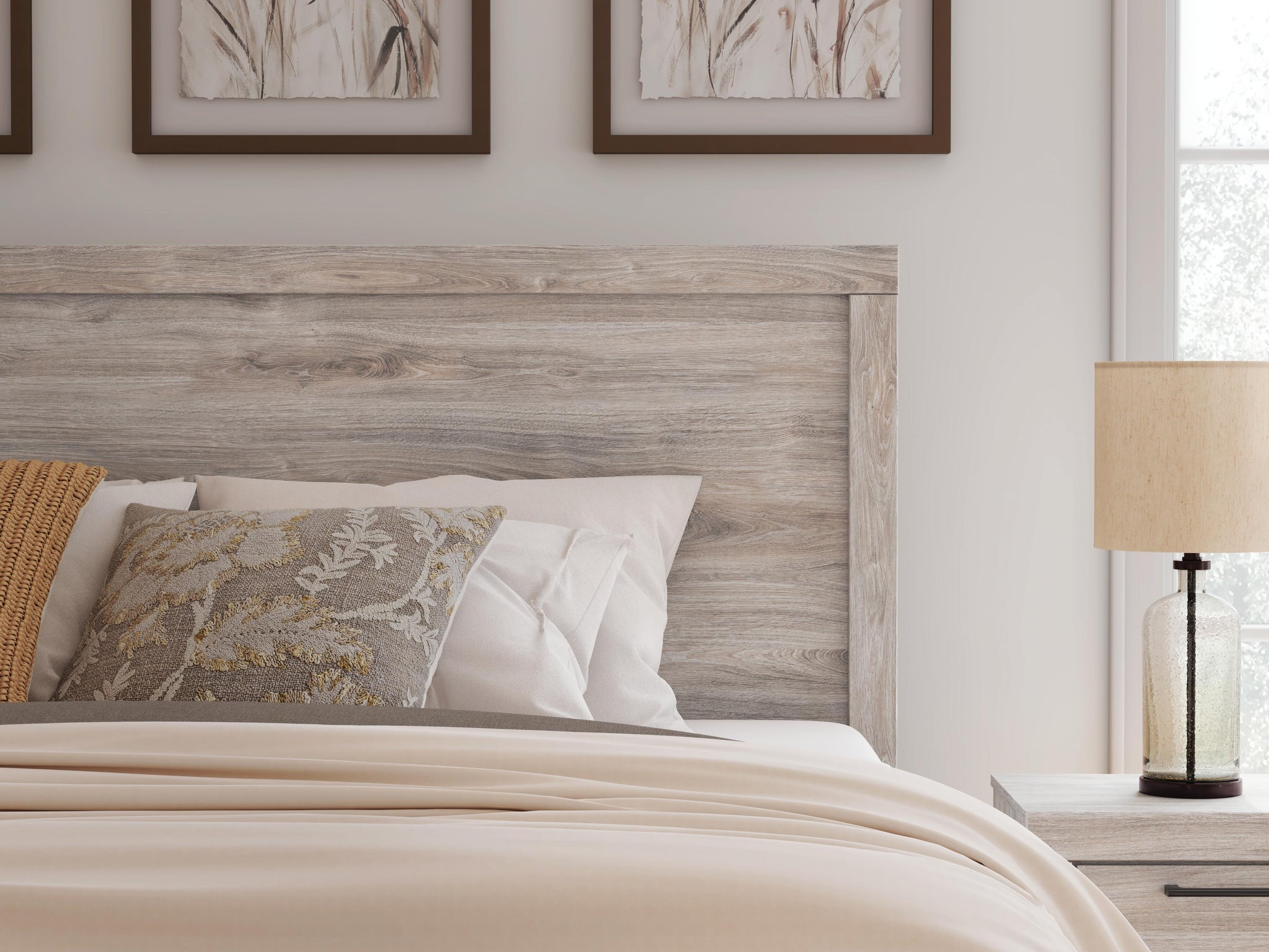 Broachmyn Panel Bed