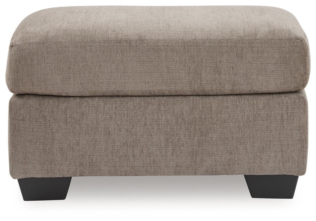Loreo Ottoman
